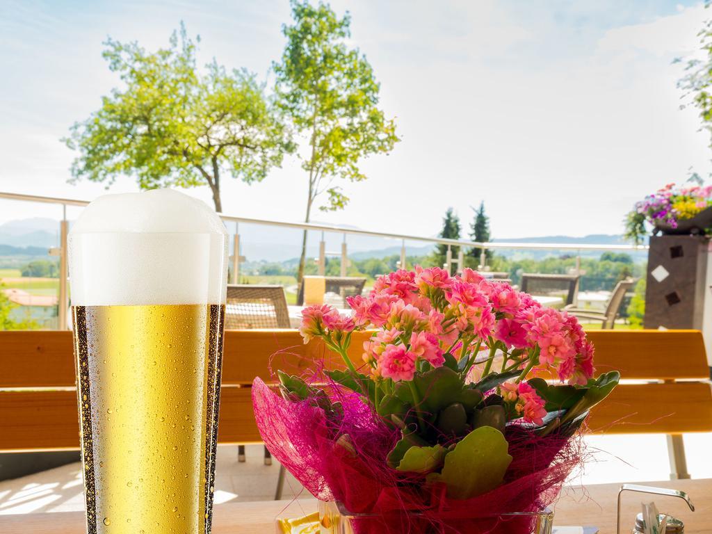 Siri'S Einkehr Hotel Sankt Georgen im Attergau Exterior foto